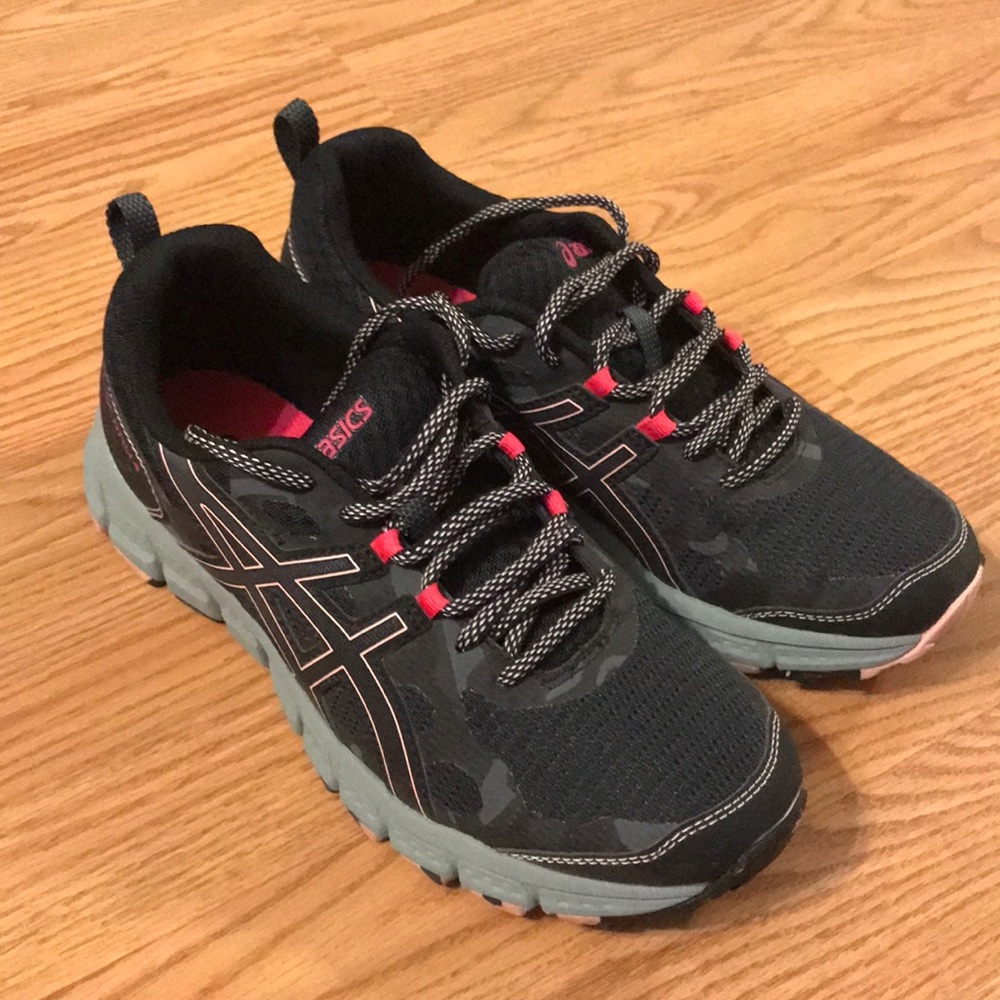 Woman’s ASICS